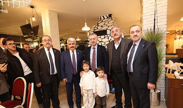 Erzurumlu Vakfı İftarında Yaşlılar, Şehit Ailesi ve Gazilere Samimi Sohbetler
