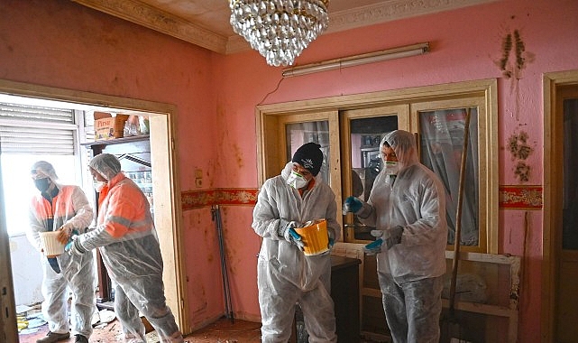 Gülyaka’da Çöp Evi Komple Temizlendi: Tertemiz ve Güvenli Bir Adım