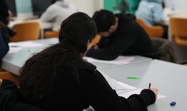 İBB Deneme Kulübüyle LGS ve YKS Hazırlıkları Başladı: 40 Bin Deneme Sınavı Hedefi