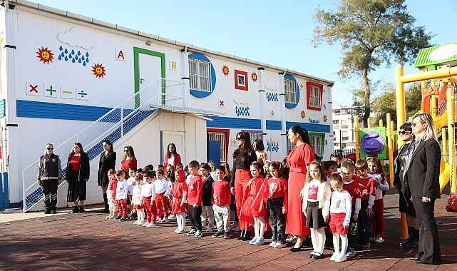 İstiklal Marşı’nın Kabul Yıl Dönümünde Deniz Yıldızları Kreşinden Milli Değerlere Duyarlı Etkinlik