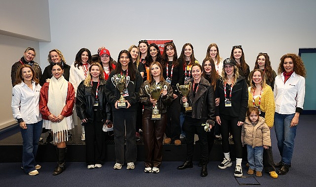 Kadınlar Slalom Etkinliğiyle 8 Mart’ta Otoyol Ritmi ve Başarı Dolu Anlar