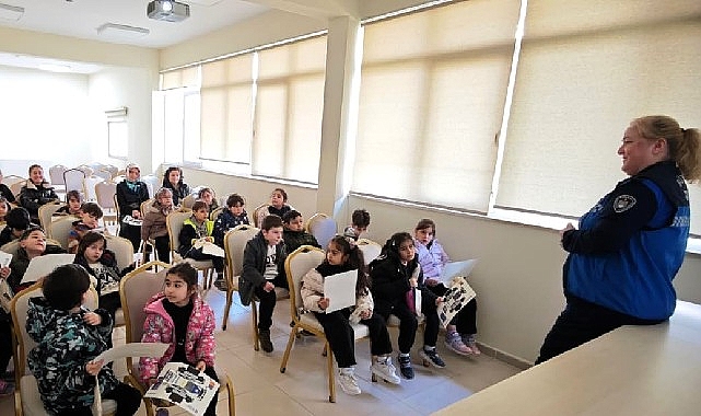 Kocaeli Büyükşehir Zabıta Dairesi’ni Tanıma Yolculuğu: Minikler Mesleğin Özünü Yerinde Keşfetti
