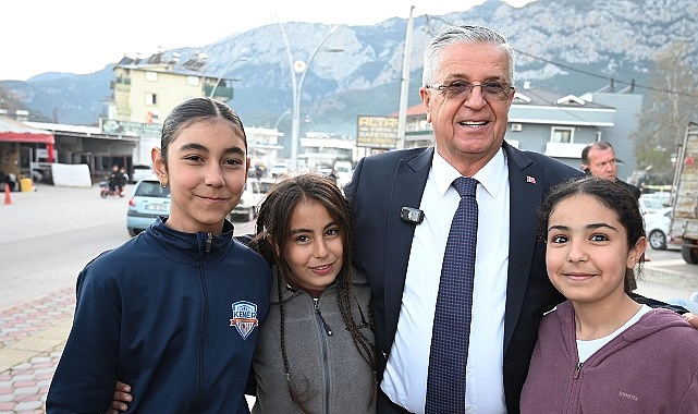 Kuzdere Mahallesi’nde Kapalı Pazar Yeri İftarında Vefa ve Mutluluk Bir Arada