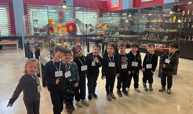 Maltepe Belediye Kreş Öğrencilerinin Dinozor ve Oyuncak Müzesi Ziyareti