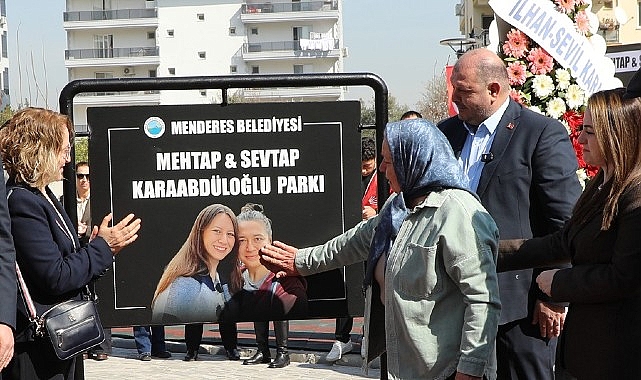 Mehtap ve Sevtap Karaabdüloğlu Anısına Açılan Kasımpaşa Parkı ve Deprem Kayıplarını Anma Alanı