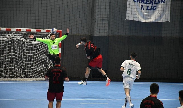 Nilüfer Belediyespor Erkek Hentbol, Play-Offta Giresunspor’u 37-31’lik Skorla Devirdi