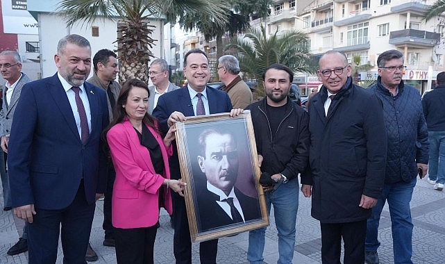 Ramazan Sofralarında Dayanışmanın İzleri: Turgutlu’da Büyükşehir’in İftarı