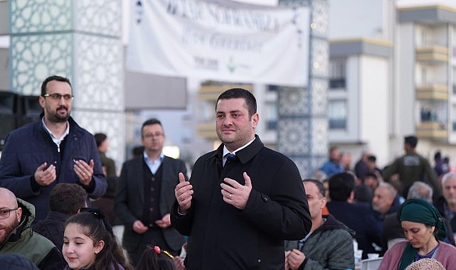 Torbalı’da Şehr-i Gülistan Salonunda Ramazan İftar Programı Yoğun Katılımla Gerçekleşti