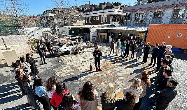 Yangın Müdahalesi İçin Eğitim: Maltepe Belediyesi Öğretmenlerine Uygulamalı Hazırlık