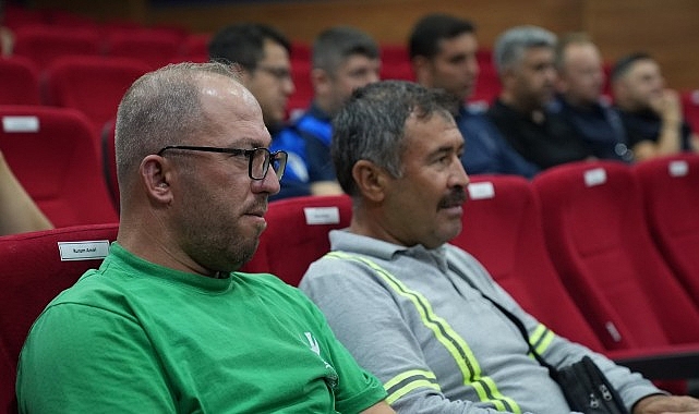 Aliağa Belediyesi Personeline Yönelik Trafik Güvenliği ve Kadına Karşı Şiddetle Mücadele Semineri