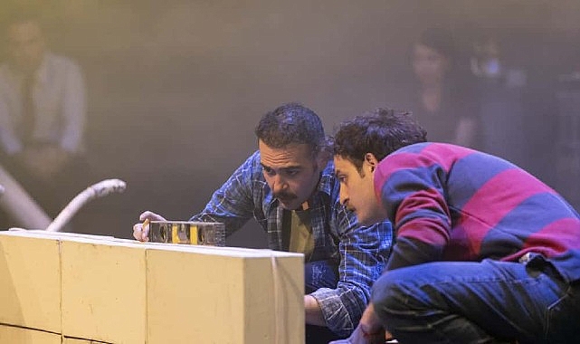 BBT Ramazan: Babil Kuleleri ve Çocukların Büyülü Tiyatrosuyle Şehrin Sessiz Emeğine Işık Tutuğu Gösteri Dizisi