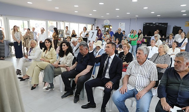 Bir Çınar Bin Umut: Seferihisar’da Yaş Alma Merkezi ve Üçüncü Yaş Üniversitesi Sivil Dayanışma Etkinliği