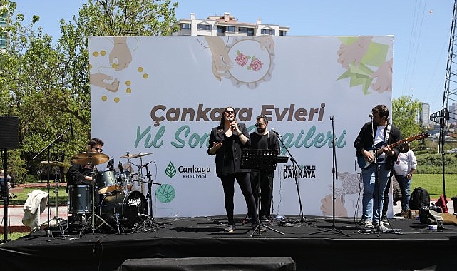 Çankaya Evleri Yıl Sonu Sergisi Çayyolu’nda Sanatseverlerle Buluştu