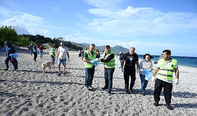 Çıralı Sahili için Birlikte Temizlik: Plastik Atıklara Karşı Bilinçli Adımlar