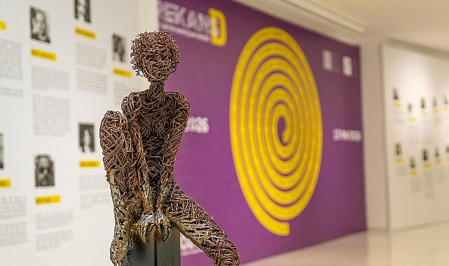 Frekans D: Mersin’de Üreten Sanatçılar Sergisi Ahmet Yeşil Galerisi’nde Dördüncü Kez Kapılarını Açtı