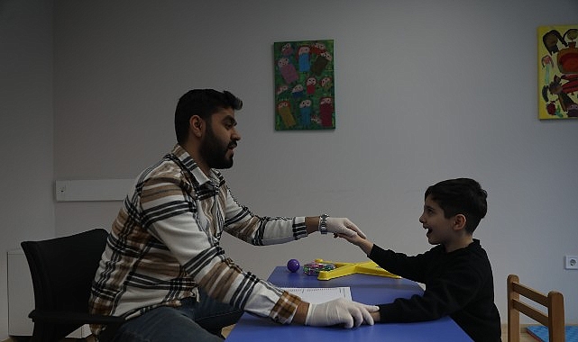 İBB Özel Gereksinimli Çocuklara Ücretsiz Dil ve Konuşma Terapisi Desteğini Sürdürüyor