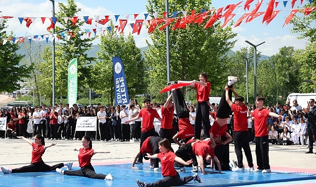 Kartepe’de 19 Mayıs coşkusu: Gençler ve sporcularla dolu anlamlı kutlama