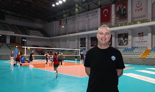 Nilüfer Belediyespor Kadın Voleybolu Play-off Hazırlıkları ve Destek Çağrısı