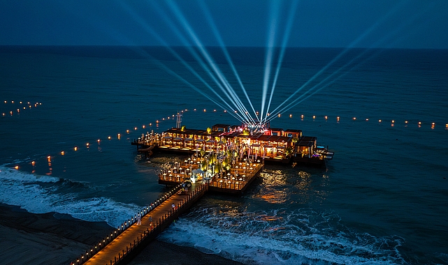 Premium Pier Açılışı ve White Ice Sensation: Gloria Hotels & Resorts’ta Yazın İlk Parıltıları