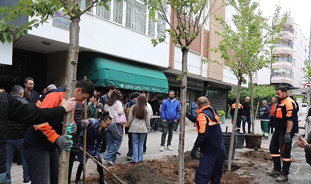 Yeşeren Dallar: Kadınlar ve Çocuklar İçin Fidan Dikimi Anısına Kapsamlı Bir Dayanışma Etkinliği
