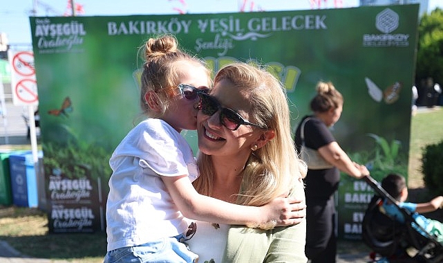 Bakırköy Yeşil Gelecek Şenliği: Çocuklar Doğa İçin El Birliğiyle Üretiyor