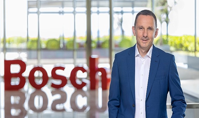 Bekir Hastemir, Bursa’da Bosch Rexroth Fabrika Müdürü Olarak Göreve Başladı