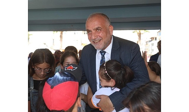 Canik’te ‘Haydi Güle Oynaya Camiye Gel’ Projesi Başvuruları Devam Ediyor: Çocuklar ve Gençler İçin Hediyeler Hazır