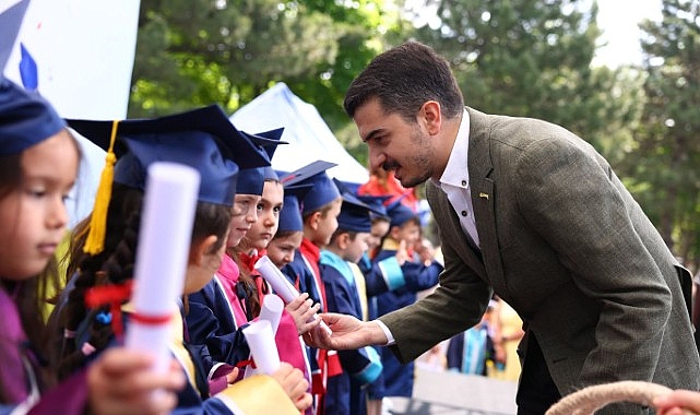 Çankaya Kreşlerinde 2026 Mezuniyeti: Yeni Başlangıçlar ve Geceli Kreş Projeleriyle Öncü Adımlar