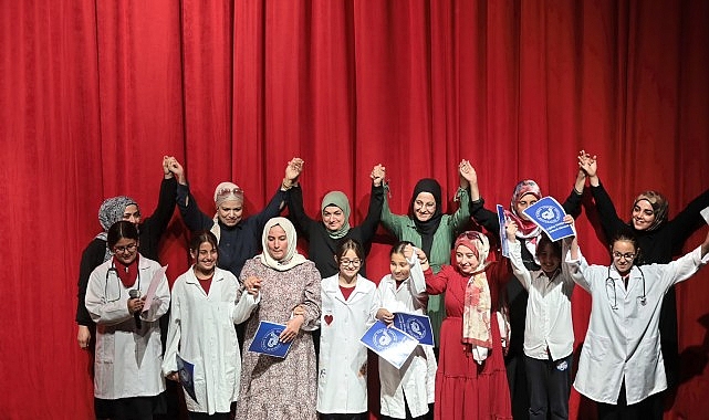 ÇYDD ve Konak Belediyesiyle Çocukların Yıl Sonu Coşkusu Ballıkuyu ve Beştepeler’de