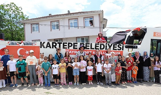 Kartepe’de “Mahallemde Şenlik Var”: Bayram Neşesi Mahalleleri Sardı
