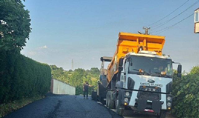 Kartepe’de Üstyapı Çalışmaları Hız Kesmeden Sürüyor
