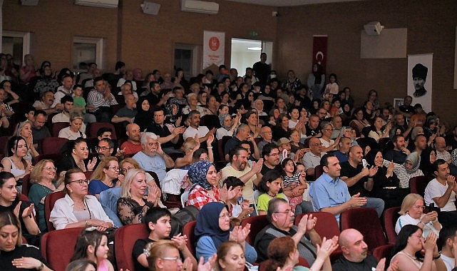 Keçiören Belediyesi Konservatuvarı’nın Yıl Sonu Gösterisi Sahnede Büyülendi