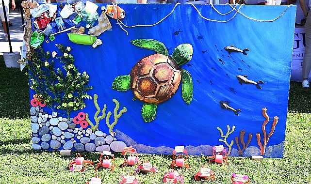 Kemer’de Dünya Çevre Günü ve Su İçin Söyle Projesiyle Deniz Temizliği ve Sanatsal Sergi