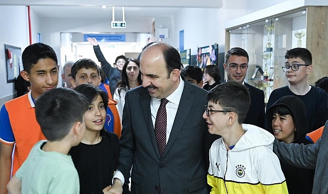 LGS İçin Hazırlanan Gençlere Başkan Altay’dan Başarı Dilekleri ve Toplu Ulaşım Desteği