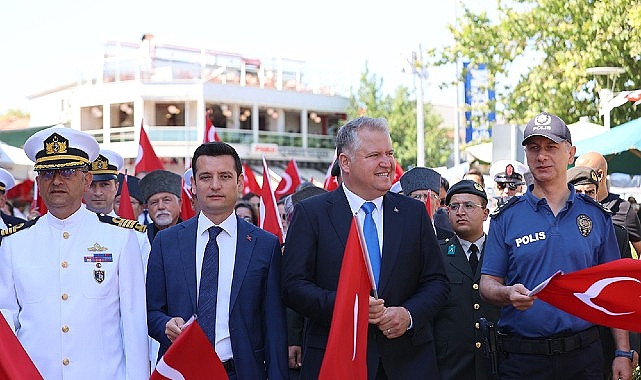 Urla’da Atatürk’ün Ziyaretinin 100. Yılı Coşkuyla Anıldı