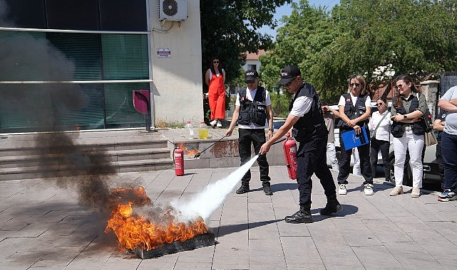 Afet Farkındalığı ve Yangınla Mücadelede Belediye Personeli İçin Eğitim Programı