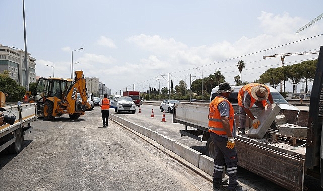 Antalya’da Kavşak ve Yol Düzenleme Projeleriyle Trafik Akışı Yeniden Şekillendiriliyor