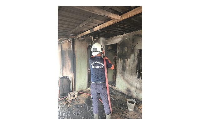 Aydın İtfaiyesi: 7/24 Yangın Seferberliği ve Vatandaş Güvenliği İçin Çalışmalar