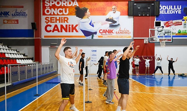 Canik Belediyesi Ücretsiz Akademi Hazırlık Kurslarıyla Gençlere Sınav Yolunda Destek