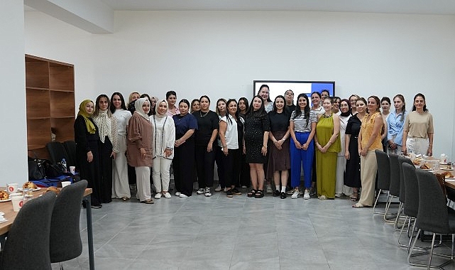 Ergenlik Dönemi Semineri: Aile İletişimini Güçlendirme Etkinliği