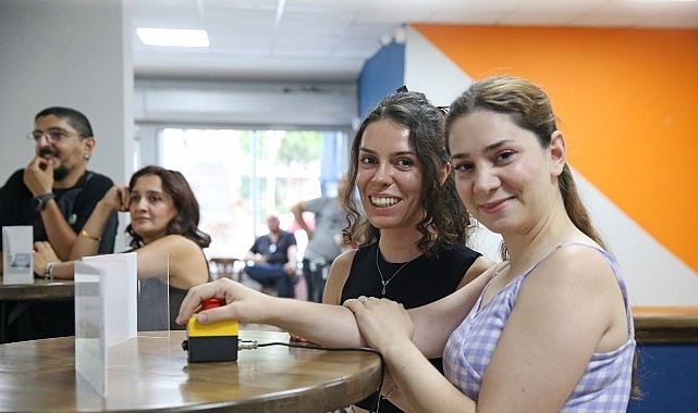 Genç Yaka’da Bilgi Yarışmasıyla Sosyal Yaşamı Zenginleştiren Gençlik Merkezi