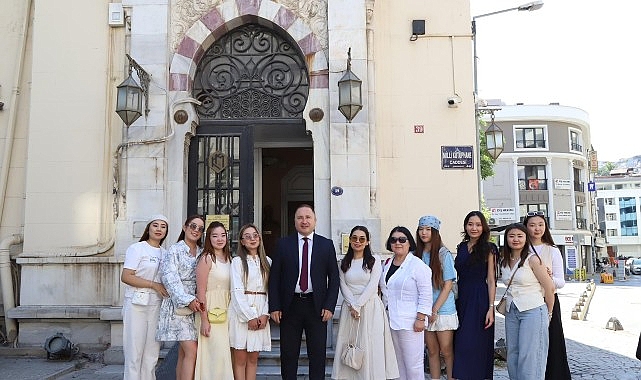 İzmir Bakırçay Üniversitesi’nin Uluslararasılaşma Yolculuğu: Kazakistanlı Misafirlerle Kültürel Buluşma