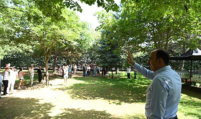 Konya’da 55 Bini Aşan Genç KOMEK ve Yaz Kur’ân Kursları Öğrencileriyle Şehir Parklarında Birlikte Oynuyor