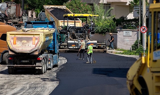 Narlıdere’de Yol Yapımında Yeni Dönem: 11 Mahallelere Yollar Yenileniyor