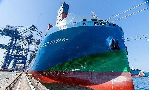 Türkiye’nin ilk LNG yakıtlı konteyner gemisi Kaşif Kalkavan ilk seferini tamamladı
