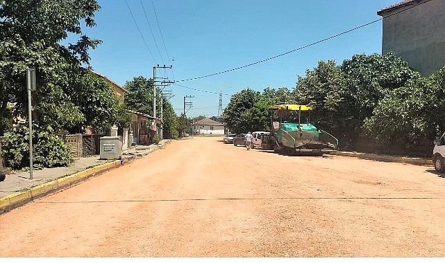 Reform Caddesi’nde Üstyapı Yenileme ve PMT Serim Çalışmaları Başladı