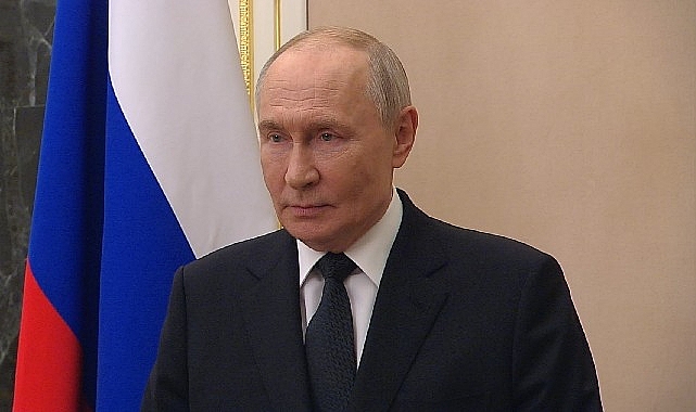 Rus Donanması: Modernizasyon ve Vatanseverlik İçeren Güçlü Strateji