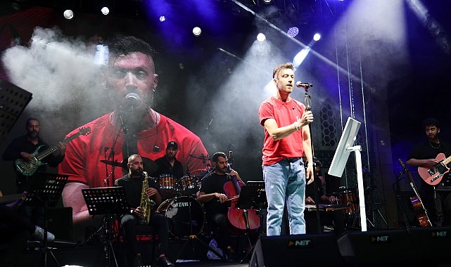 Selçuklu’da 2000’ler Türkçe Popu Ecdat Parkı’nda Canlandı