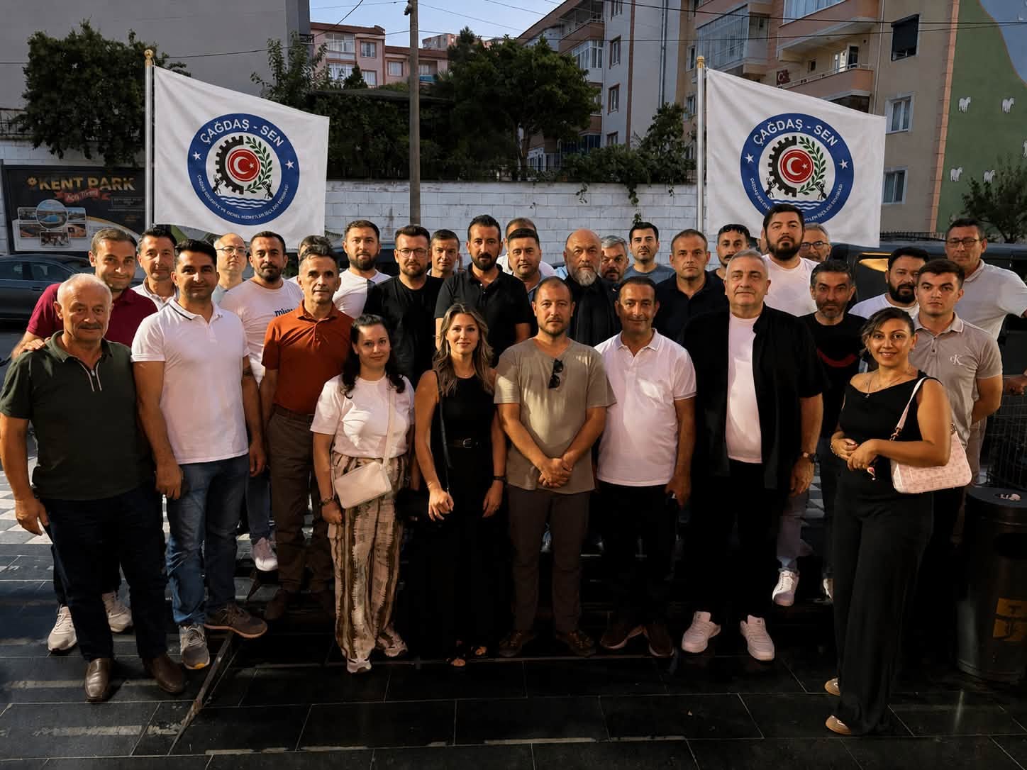 Çağdaş-Sen Balıkesir’de Sahaya İndi: Emekçinin Özgür İradesi Baskıyı Yenecek!