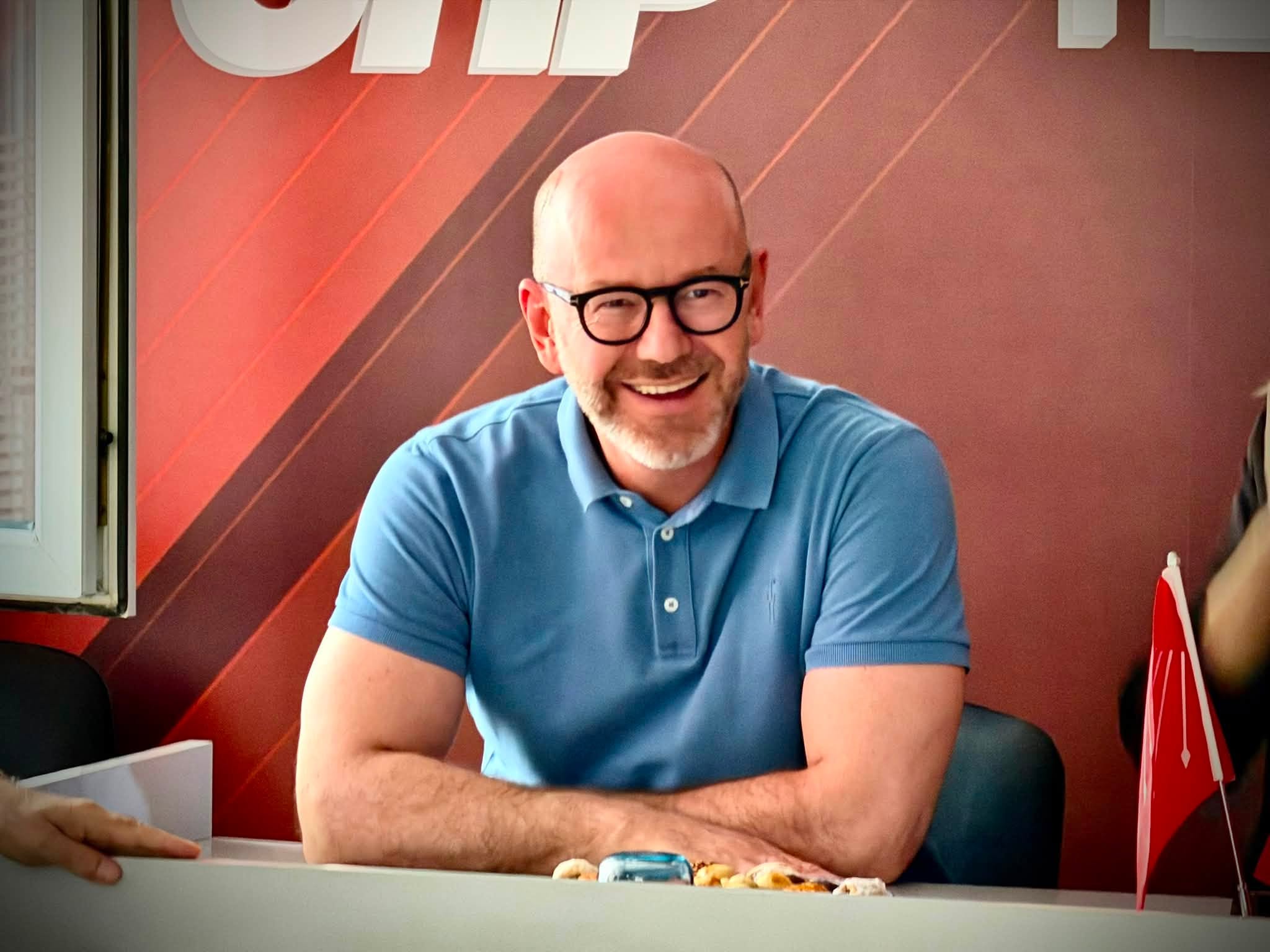 CHP GRUP BAŞKANVEKİLİ SARI’DAN BAKAN YERLİKAYA’YA SIĞINAK SORULARI: “MİLYONLARCA VATANDAŞ ACİL DURUMDA NEREYE GİDECEĞİNİ BİLMİYOR”